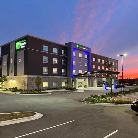 Holiday Inn Express & Suites Chicago Schaumburg By Ihg Buitenkant foto
