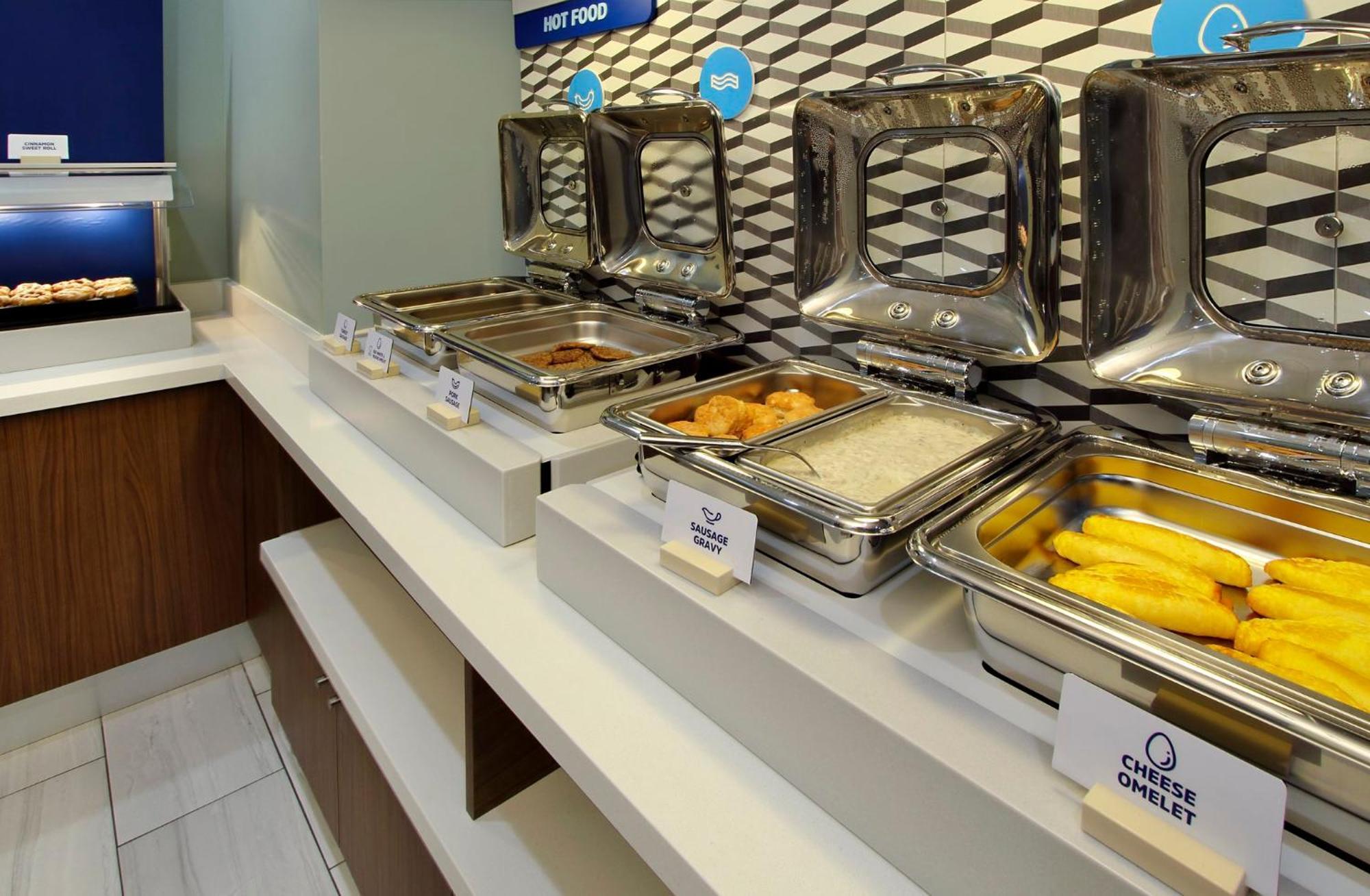 Holiday Inn Express & Suites Chicago Schaumburg By Ihg Buitenkant foto