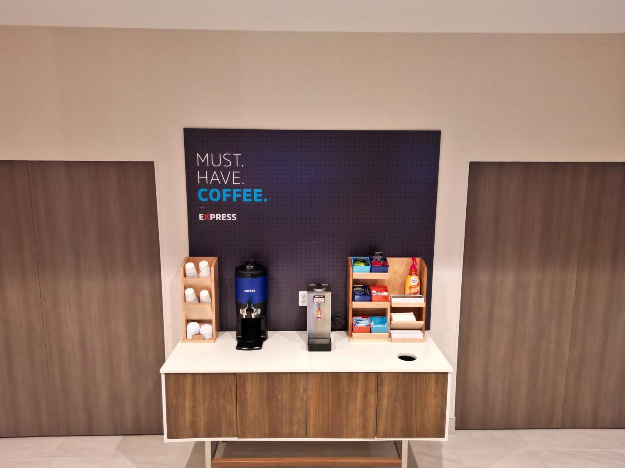 Holiday Inn Express & Suites Chicago Schaumburg By Ihg Buitenkant foto